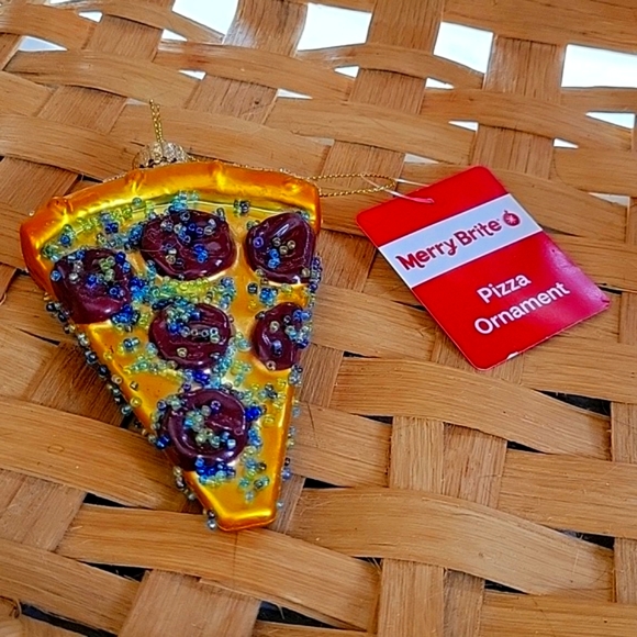 ๐ ๐ฎ ๐ญ FOOD ๐ ORNAMENTS HANGABLE HOT DOG, PIZZA SLICE AND TACO - Picture 3 of 4